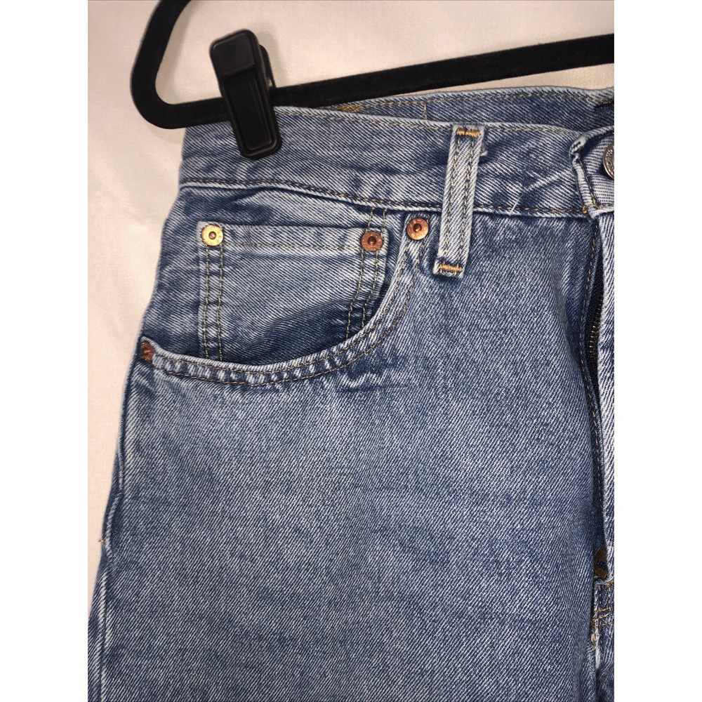 Levi's 551 Z‎ Men's Medium Wash Denim Jean w Trademark Only Tab - 31X32 - Picture 2 of 15